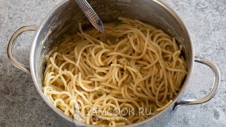 фриттата с макаронами