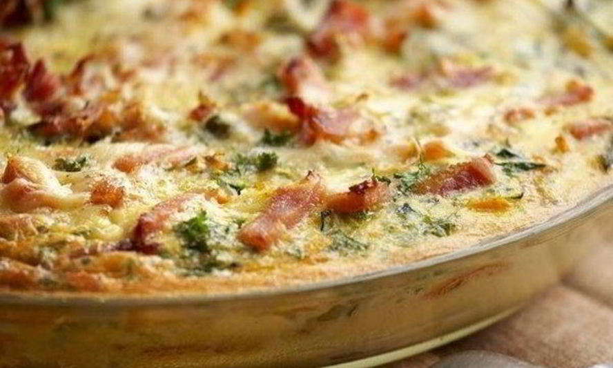 Рецепт картофельной фриттаты с сыром и ветчиной