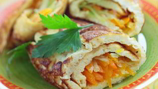 Омлет с помидорами и сельдереем