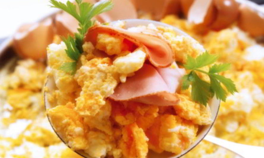 Рецепт омлета с ветчиной и сыром