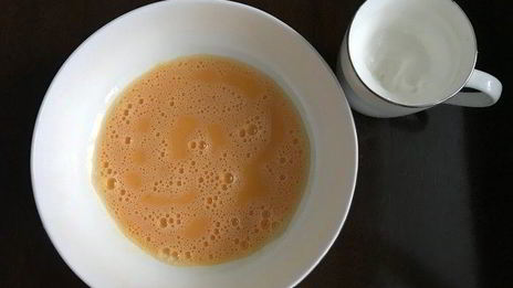 омлет со шпинатом и помидорами черри