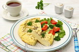 Пышный омлет в мультиварке