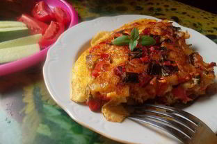 Сытный омлет