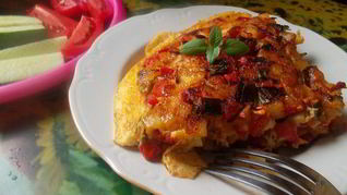 Сытный омлет