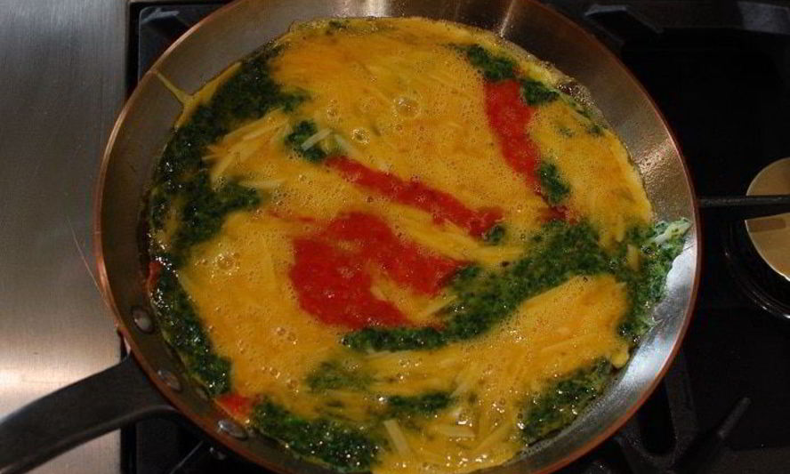 Рецепт трехцветного омлета