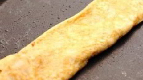 японский омлет с соевым соусом