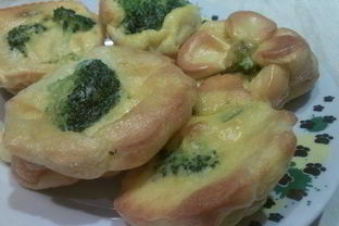 Запеченный омлет с брокколи