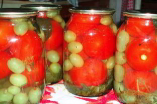 Помидоры с виноградом