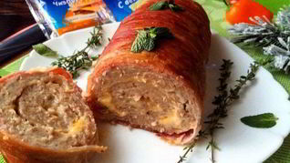 Ароматный мясной рулет