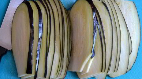 баклажанный рулет