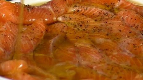 блинный рулет с семгой