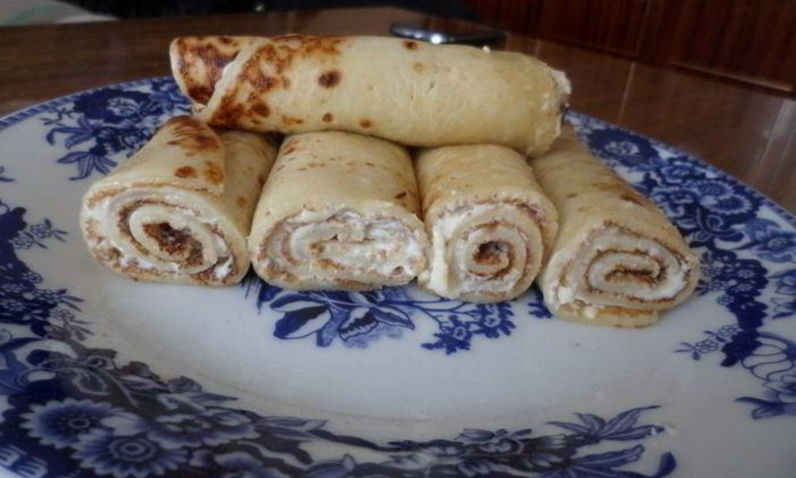 Рецепт блинного рулетика для любимого