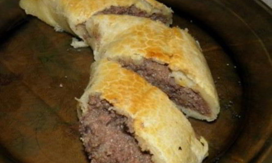 Рецепт картофельного рулета с потрохами