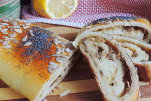 Картофельный рулет с вешенками