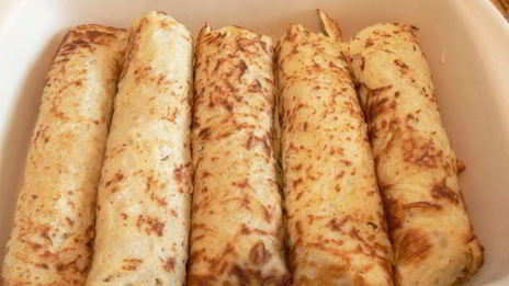 картофельные рулетики с курицей и грибами