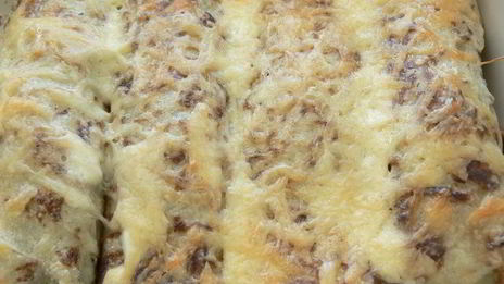 картофельные рулетики с курицей и грибами