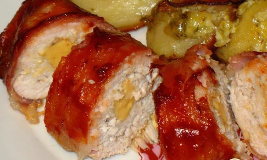 Рецепт куриного рулета с сыром