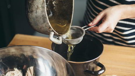 куриный рулет в бутылке