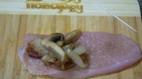 куриные рулетики с грибами