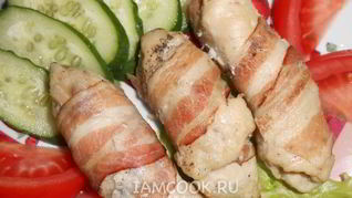 Куриные рулетики в беконе По-милански