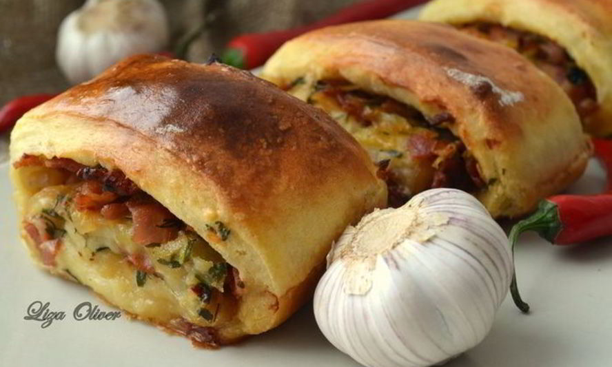 Рецепт мекленбурских картофельных рулетов со шкварками из бекона