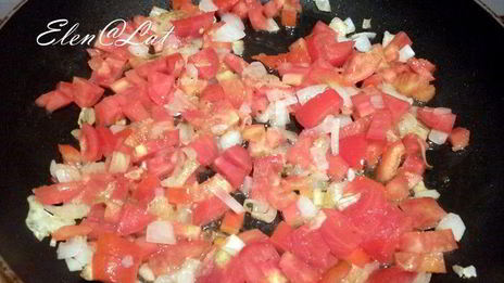 мясной рулет с нежной начинкой