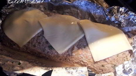 мясной рулет с нежной начинкой