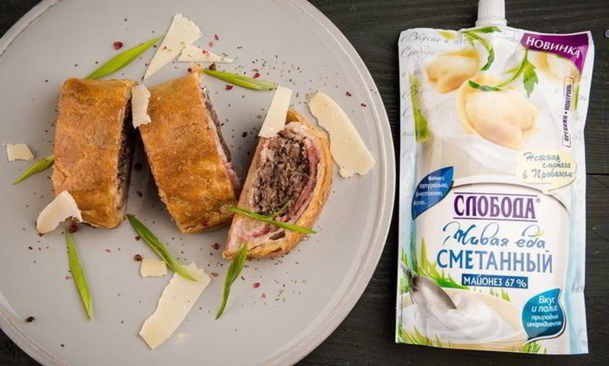 Рецепт мясного рулета в тесте рождественский