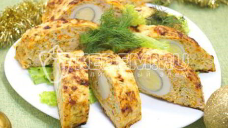 рулет из курицы рождественский