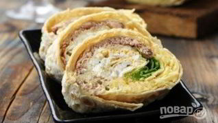 Рулет из лаваша с печенью трески