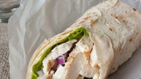 рулет из лаваша в греческом стиле