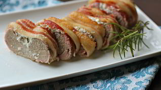 Рулет из свинины с сыром