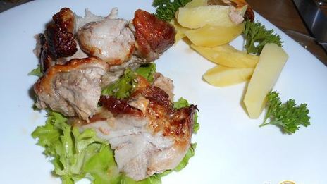 рулет из свиного окорока