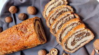 Рулет с грецкими орехами