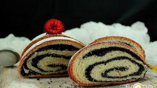 Рулет с маковой начинкой