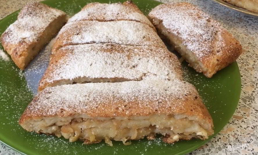 Рецепт рулета с яблоками без яиц