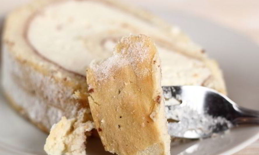 Рецепт рулета со взбитыми сливками