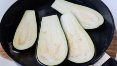 рулетики из баклажанов с сыром