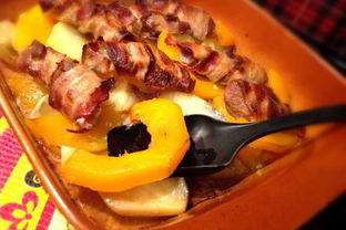 Рулетики из индейки, запеченные с тыквой