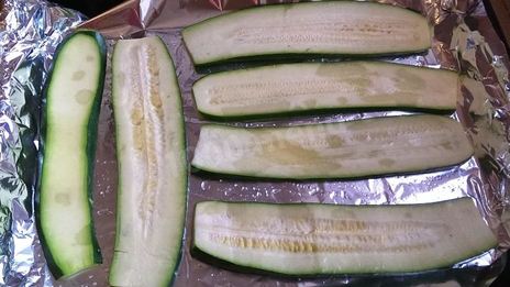 рулетики из кабачков с куриным мясом