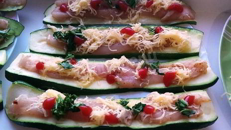 рулетики из кабачков с куриным мясом