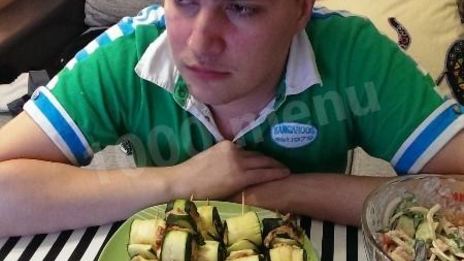 рулетики из кабачков с куриным мясом