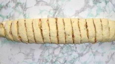 творожный рулет с фаршем