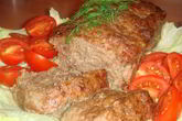 Запеченный мясной рулет из говядины и свинины
