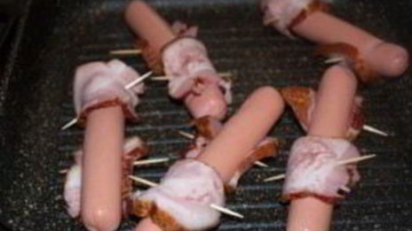 сосиски в беконе