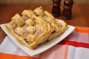 Сосиски в слоеном тесте