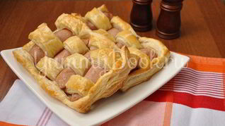 Сосиски в слоеном тесте