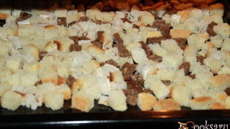 хрустящие и ароматные сухарики ассорти