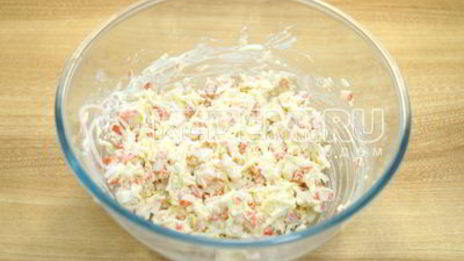 тарталетки с крабовыми палочками