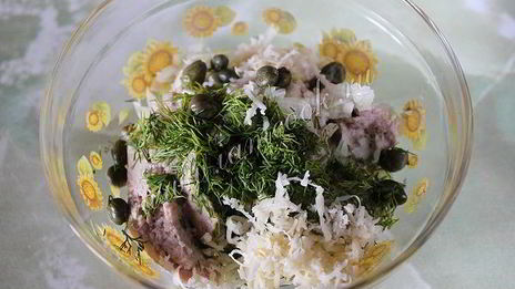 тарталетки с печенью трески